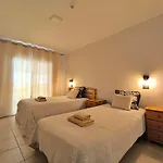Emilia - Cristianos, Heated Pool, Spacious Terrace, Fibre Net, Tv Channels 로스크리스티아노스