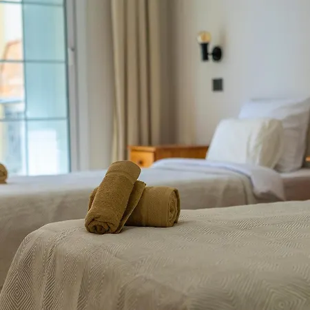 Emilia - Cristianos, Heated Pool, Spacious Terrace, Fibre Net, Tv Channels Apartment