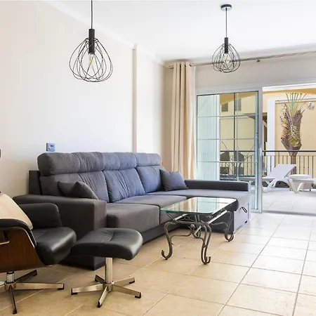 Emilia - Cristianos, Heated Pool, Spacious Terrace, Fibre Net, Tv Channels 아파트